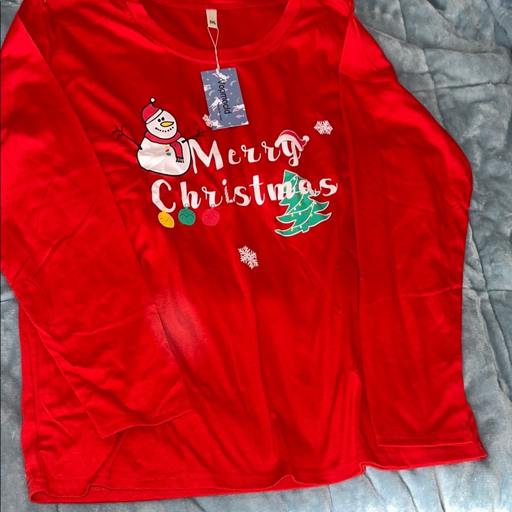 Red Merry Christmas Long Sleeve Tee